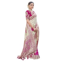MANOHARI Most Trendy Jacquard Work Woven Saree with Unstitch Blouse Piece