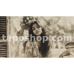 Retro Polaroid Portrait – Indian Woman in Cinematic 70s Vibe
